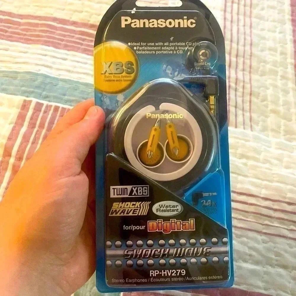 New sealed Panasonic earphones